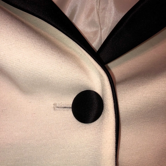 Classic Tuxedo Professional Work Blazer (16W) - Picture 4 of 4